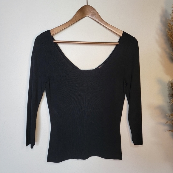 CYRUS Knits top. Black 3/4 length sleeve. Small - Picture 1 of 9